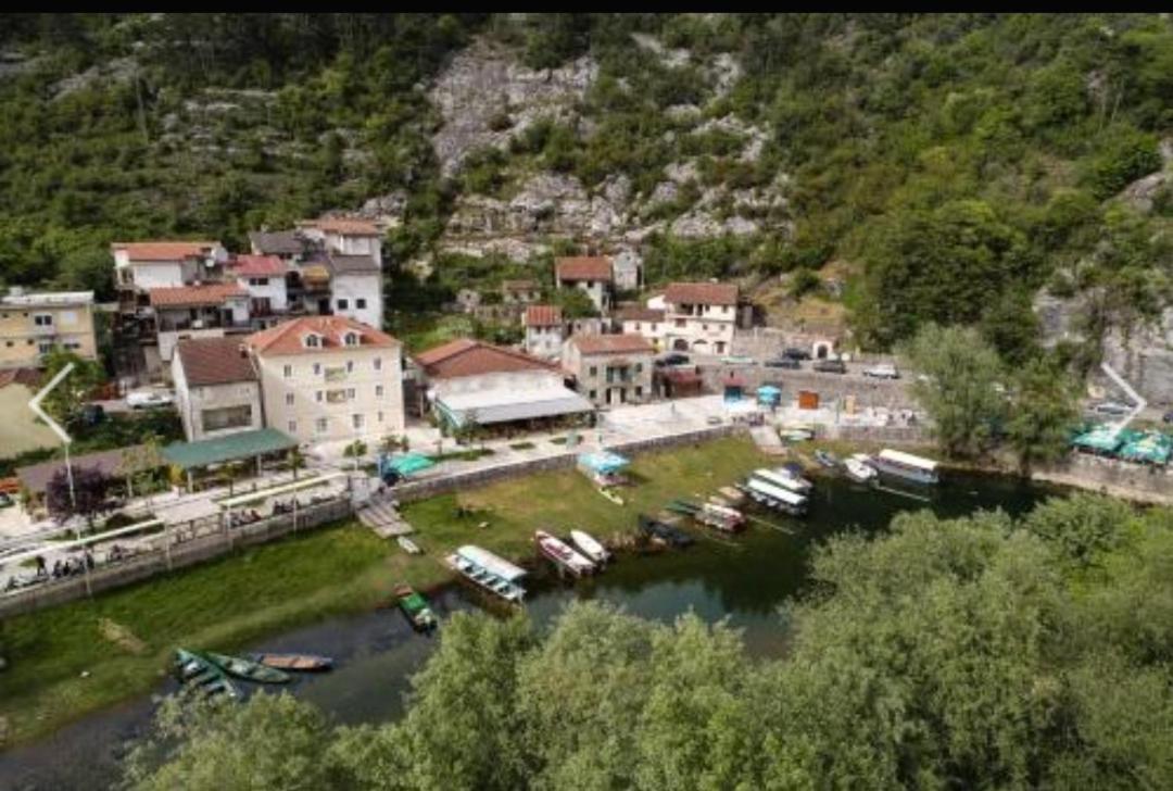 Hotel S Family Jovicevic Rijeka Crnojevića Exterior foto