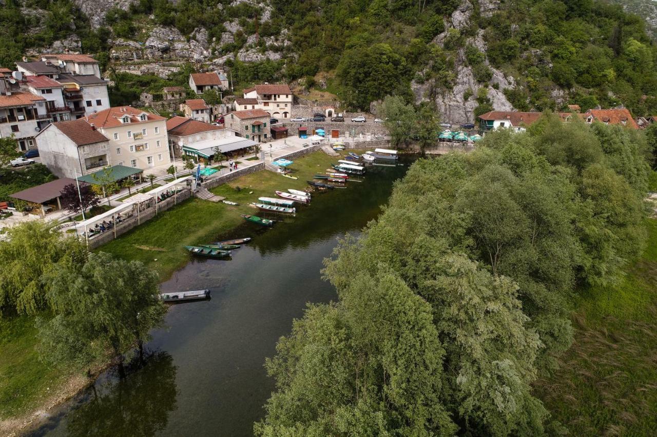 Hotel S Family Jovicevic Rijeka Crnojevića Exterior foto